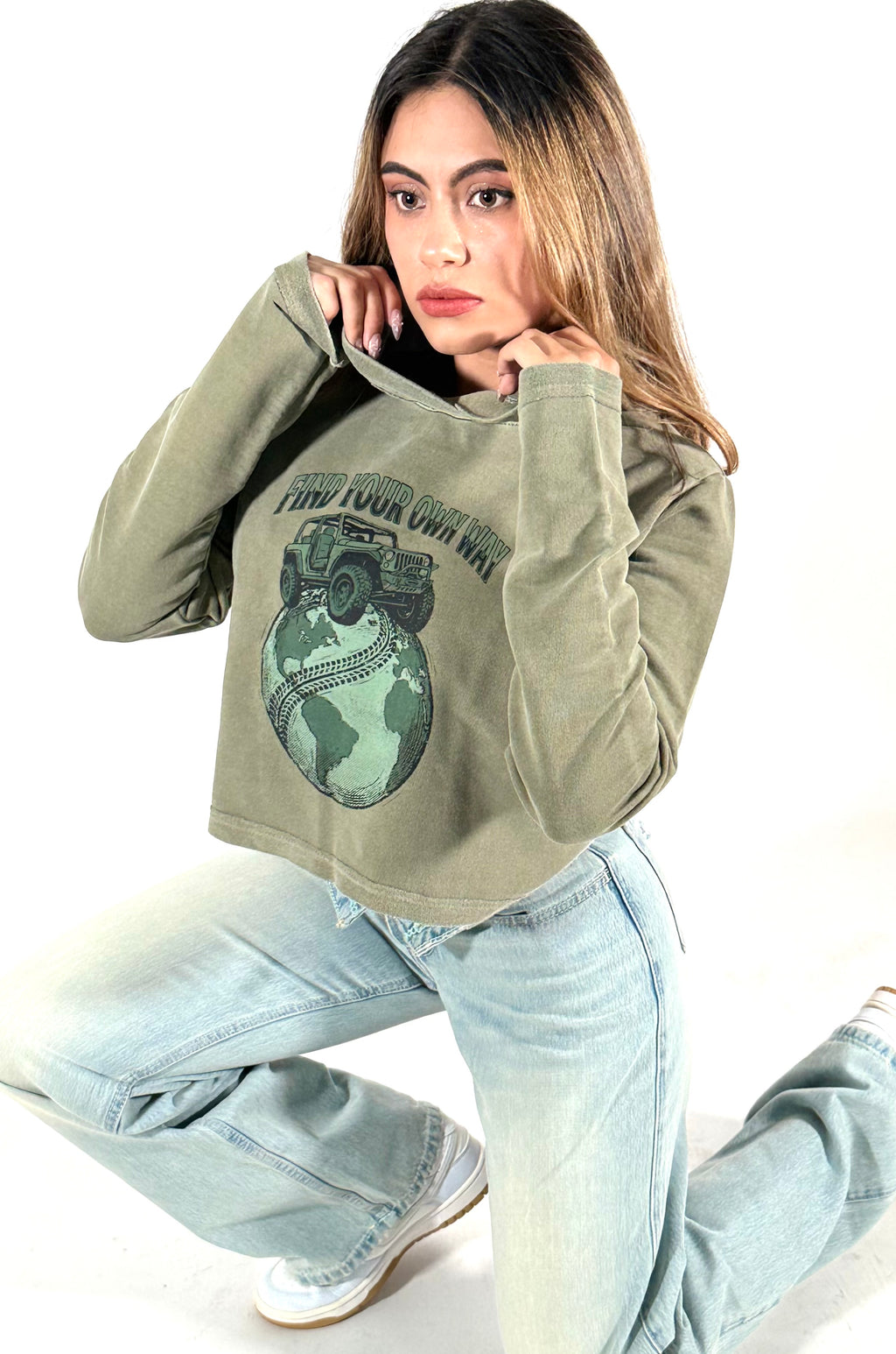 Women's Organic Cotton Cropped Hoodie