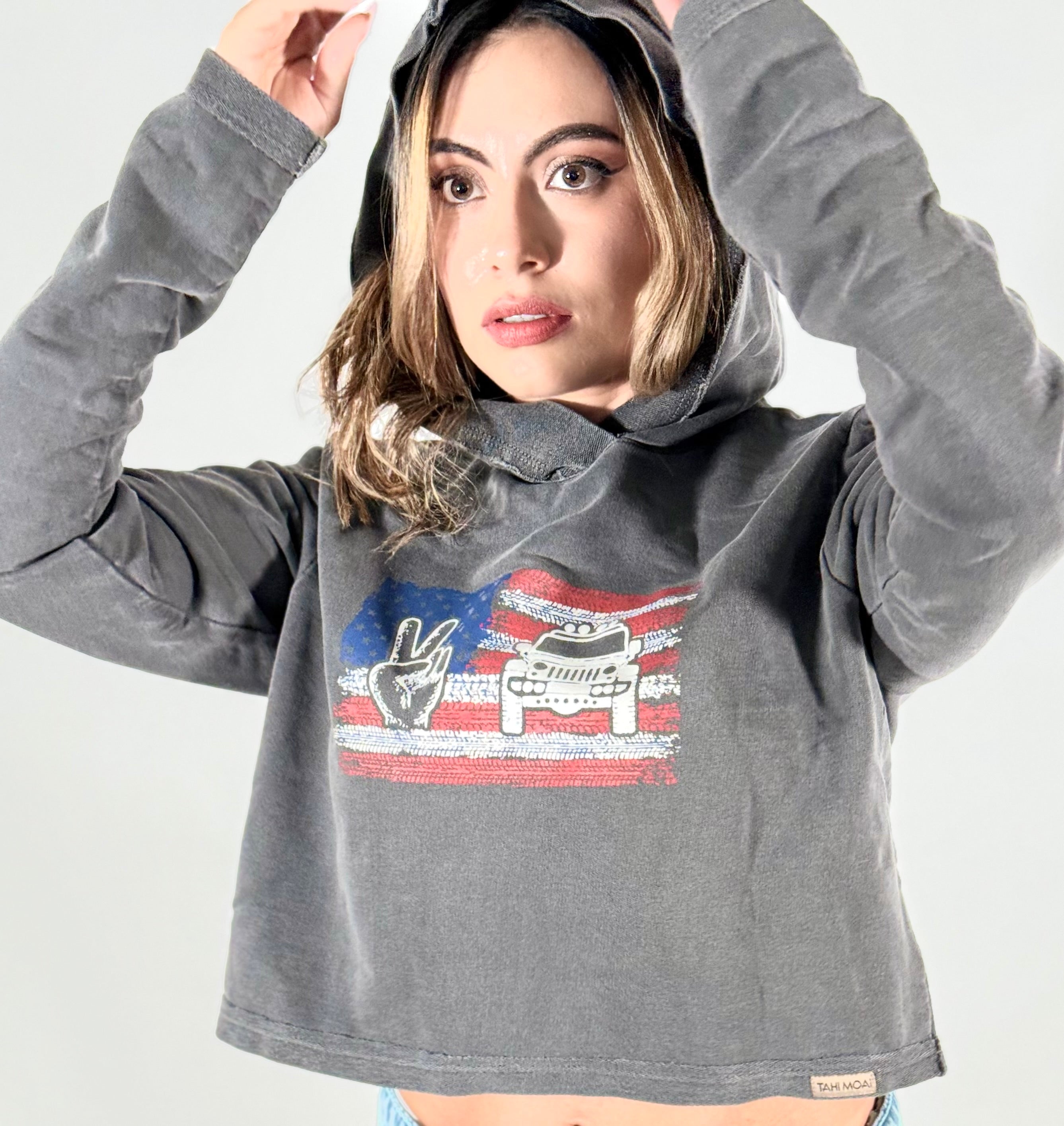 Women's Organic Cotton Cropped Hoodie