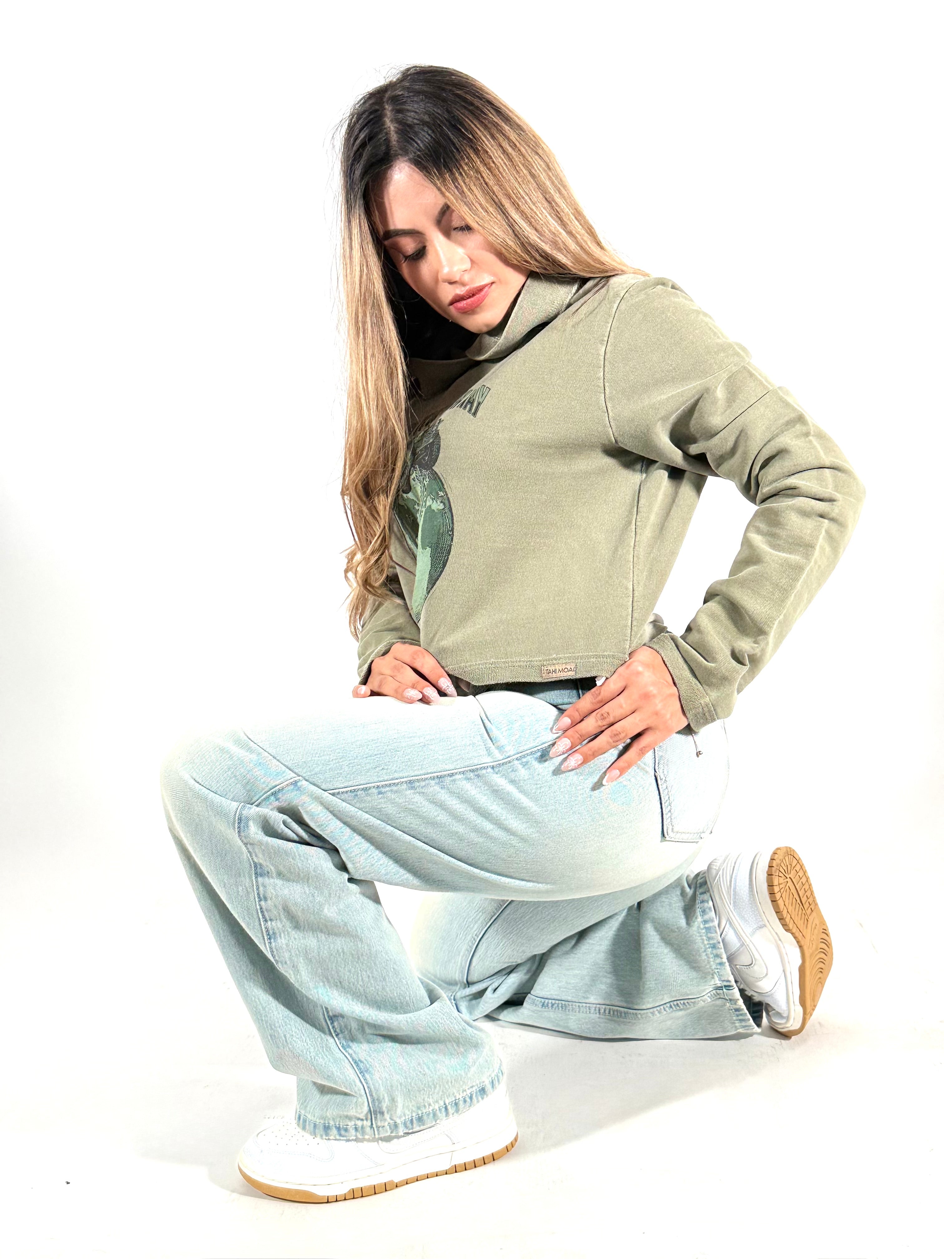 Women's Organic Cotton Cropped Hoodie