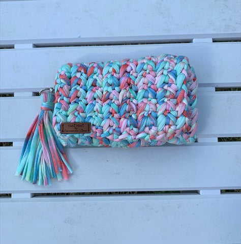 Handmade Wrist Clutch Knitted Handbag